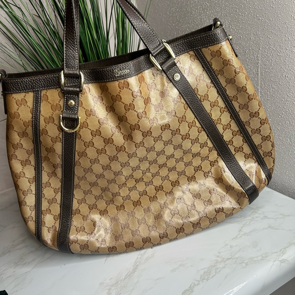 Authentic Gucci bag